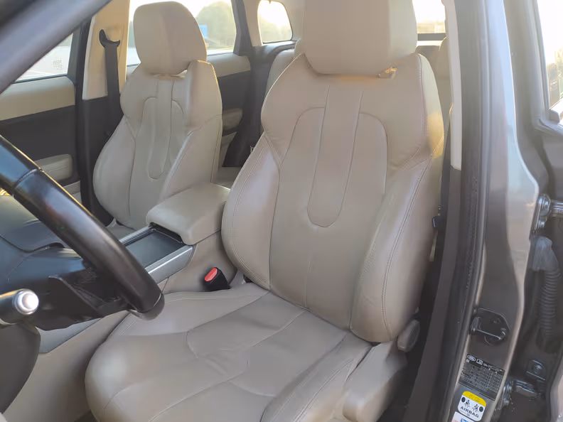 Land Rover Range Rover Evoque - 36