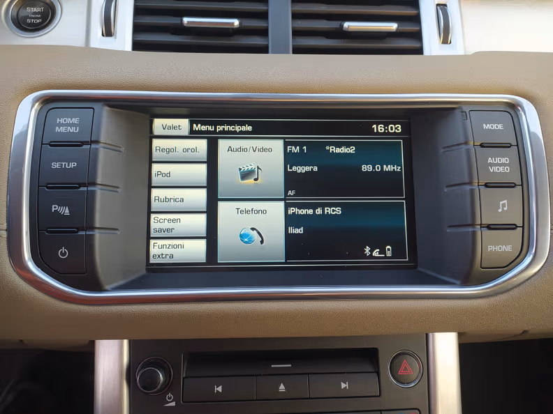 Land Rover Range Rover Evoque - 66