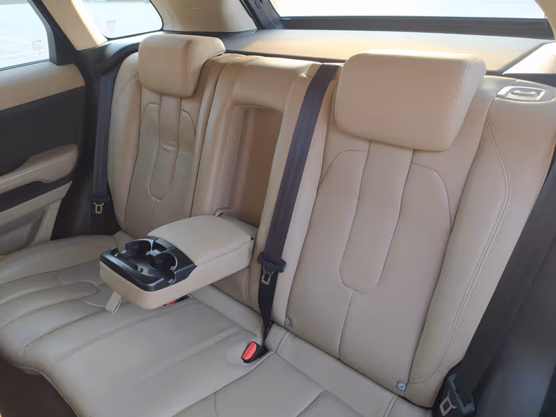 Land Rover Range Rover Evoque - 10