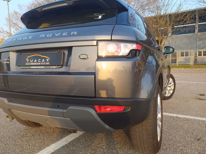 Land Rover Range Rover Evoque - 23
