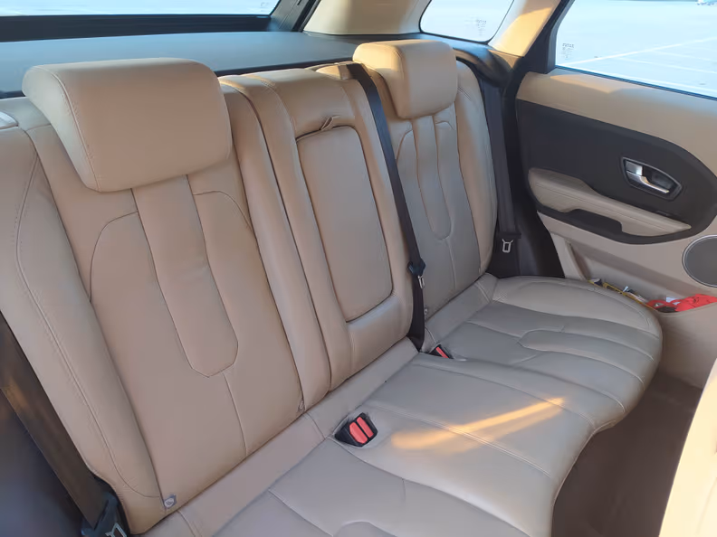 Land Rover Range Rover Evoque - 47