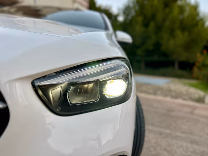 Mercedes-Benz B-Class - 12