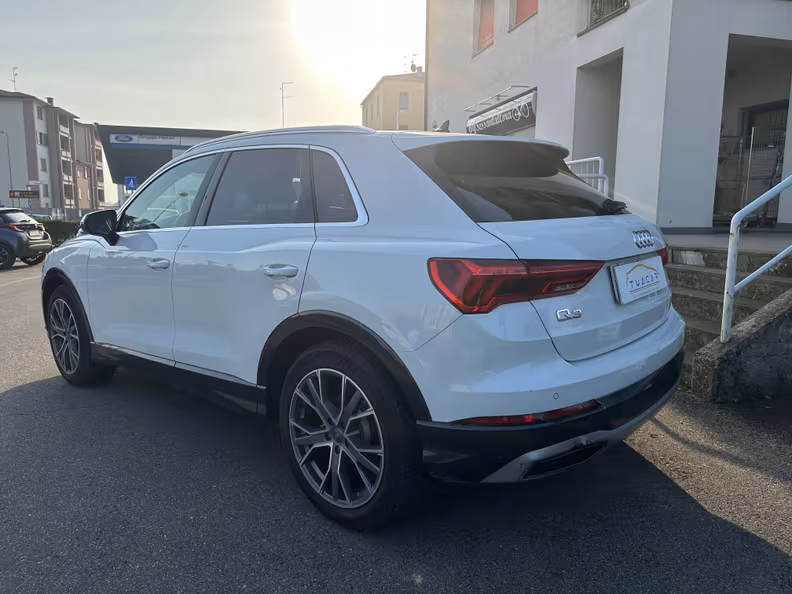 Audi Q3 - 3