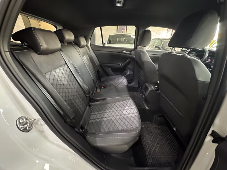 Volkswagen T-Cross - 15