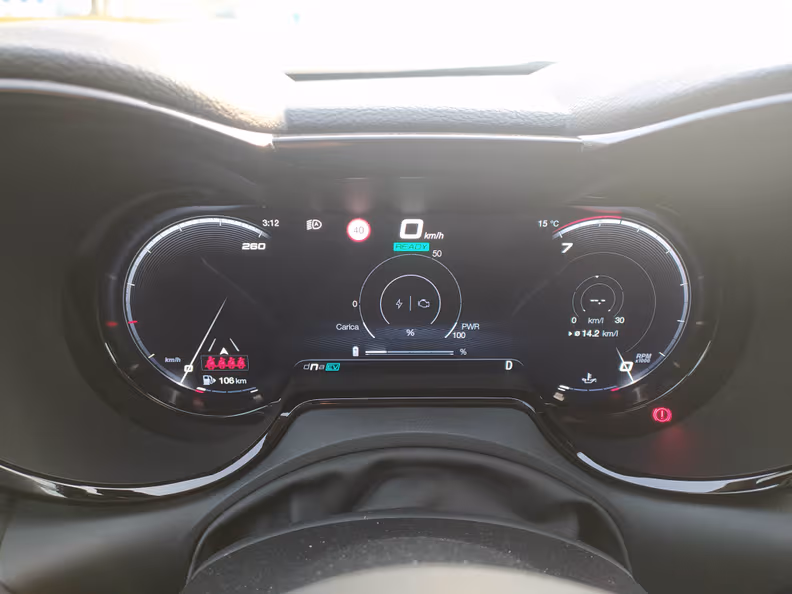 Alfa Romeo Tonale - 12