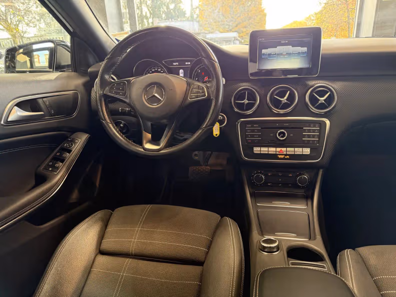 Mercedes-Benz A-Class - 12