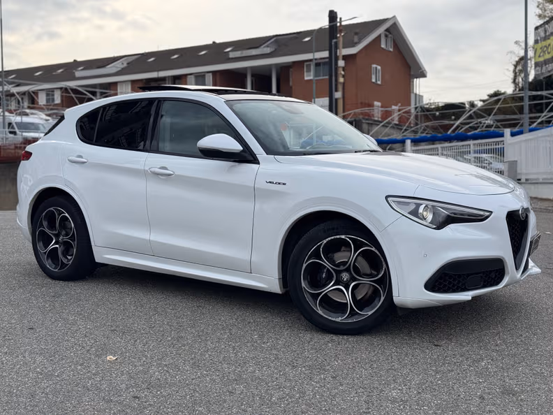 Alfa Romeo Stelvio - 3