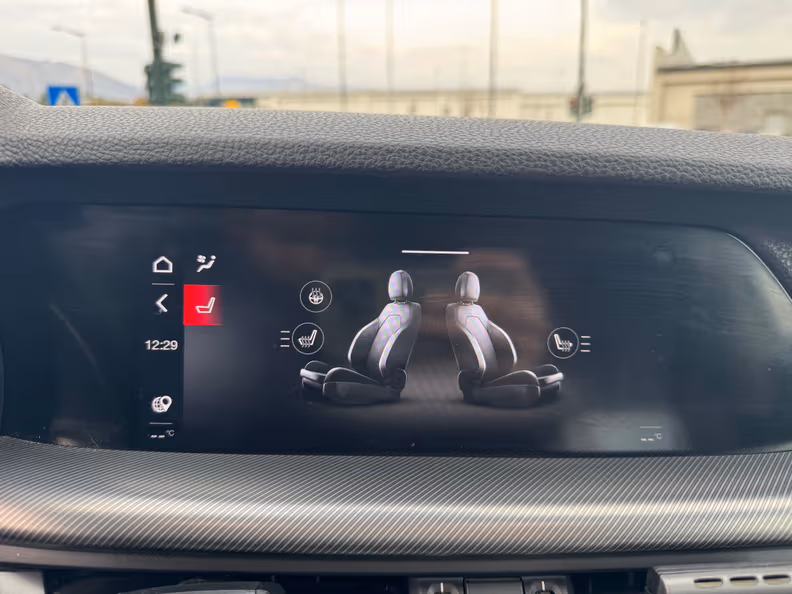 Alfa Romeo Stelvio - 43