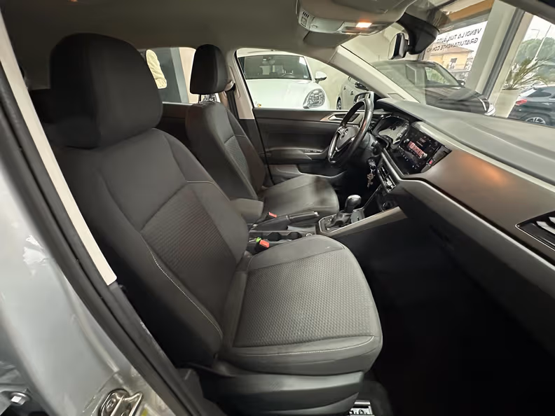 Volkswagen Polo - 16