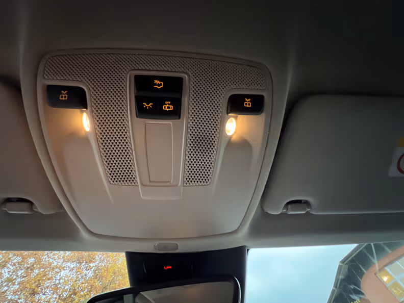 Mercedes-Benz GLA-Class - 23