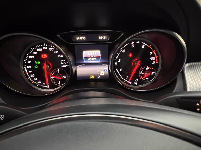 Mercedes-Benz GLA-Class - 14