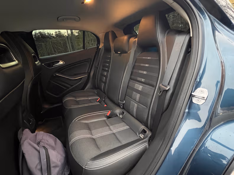 Mercedes-Benz GLA-Class - 30