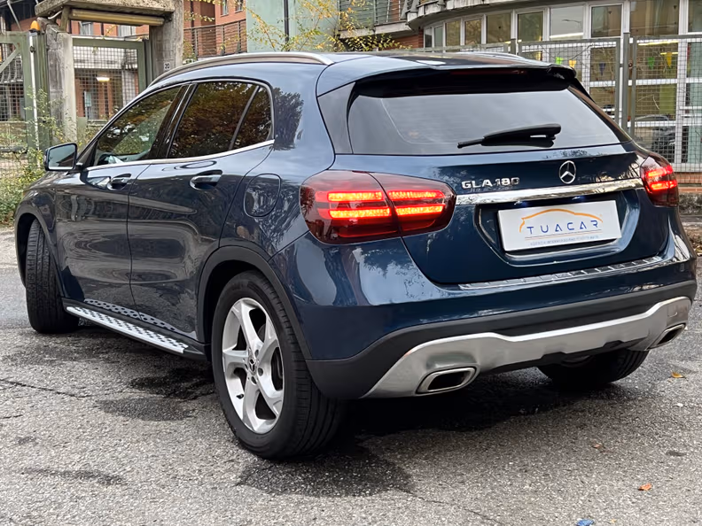 Mercedes-Benz GLA-Class - 7