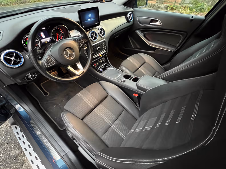 Mercedes-Benz GLA-Class - 16