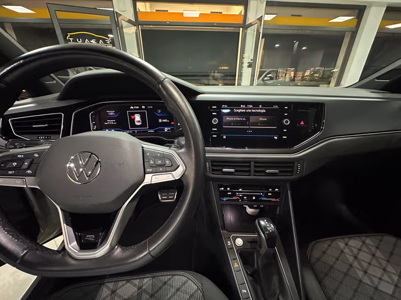 Volkswagen Taigo - 9