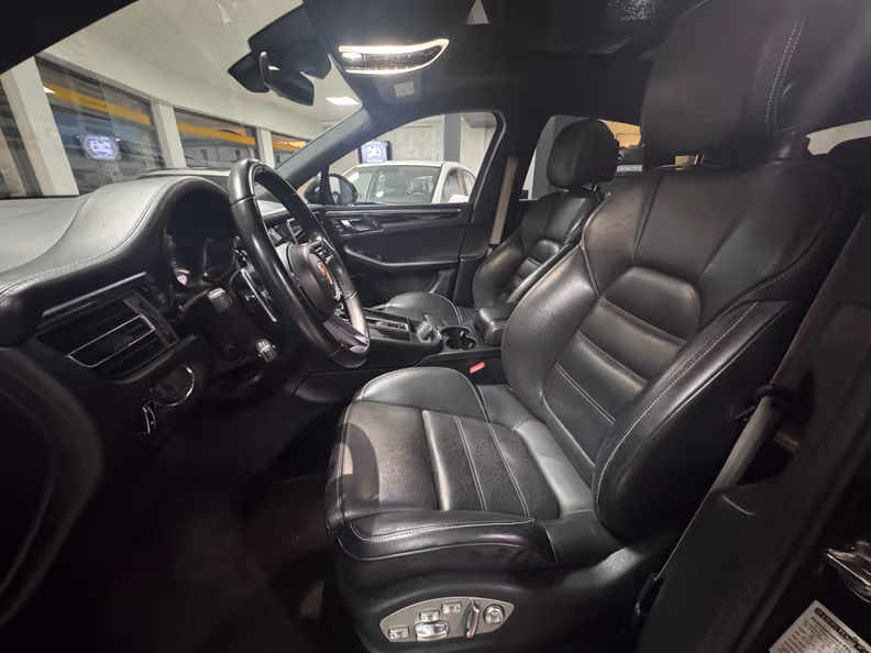 Porsche Macan - 6