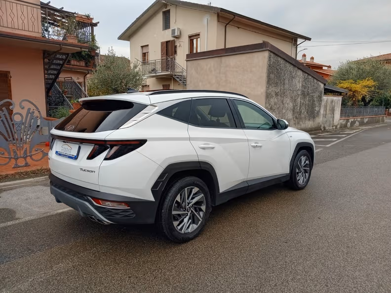 Hyundai Tucson - 44
