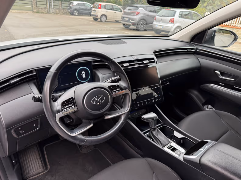 Hyundai Tucson - 36