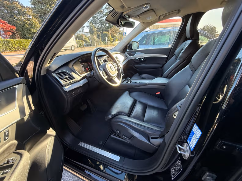 Volvo XC90 - 19