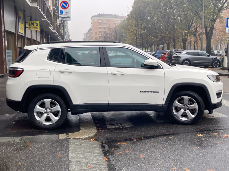 Jeep Compass - 17