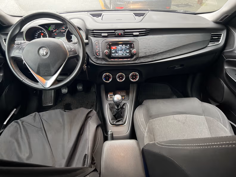 Alfa Romeo Giulietta - 11