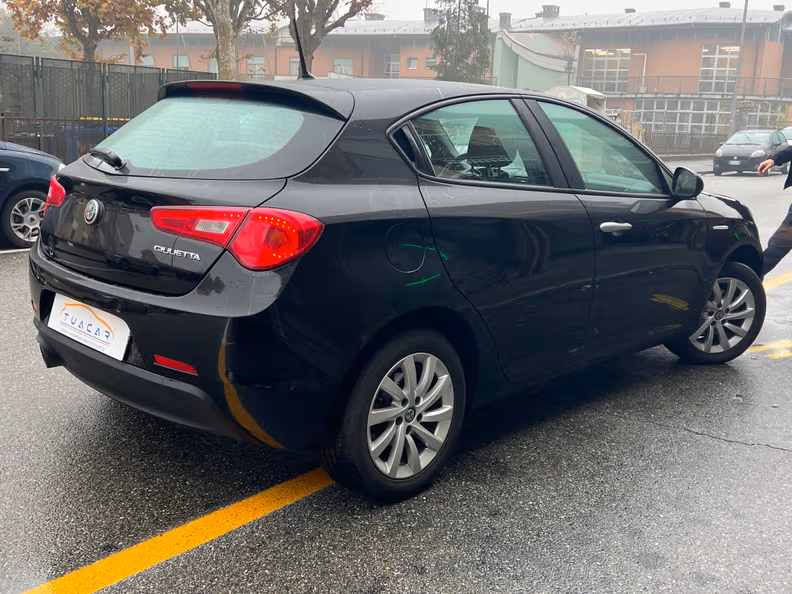 Alfa Romeo Giulietta - 5