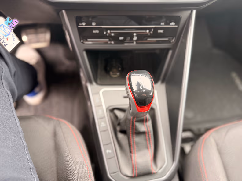 Volkswagen Polo - 19