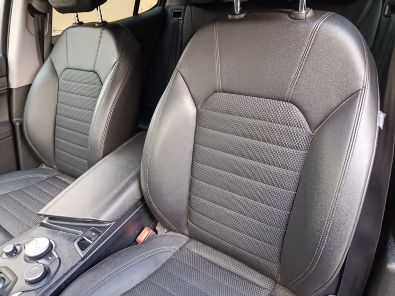 Alfa Romeo Stelvio - 19