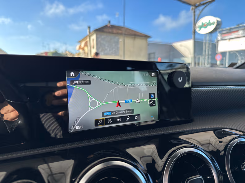 Mercedes-Benz A-Class - 11