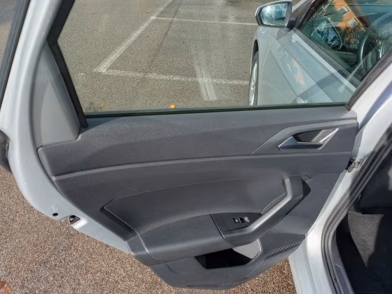 Volkswagen Polo - 26