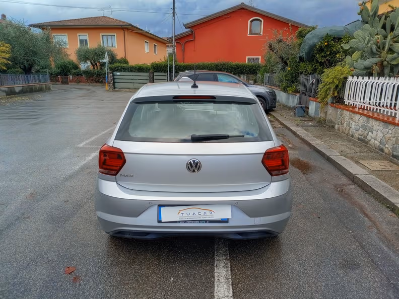 Volkswagen Polo - 34