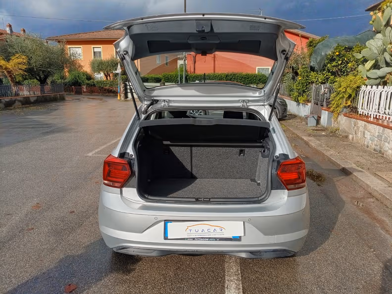 Volkswagen Polo - 27