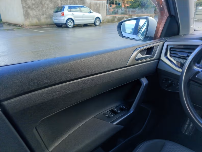 Volkswagen Polo - 14