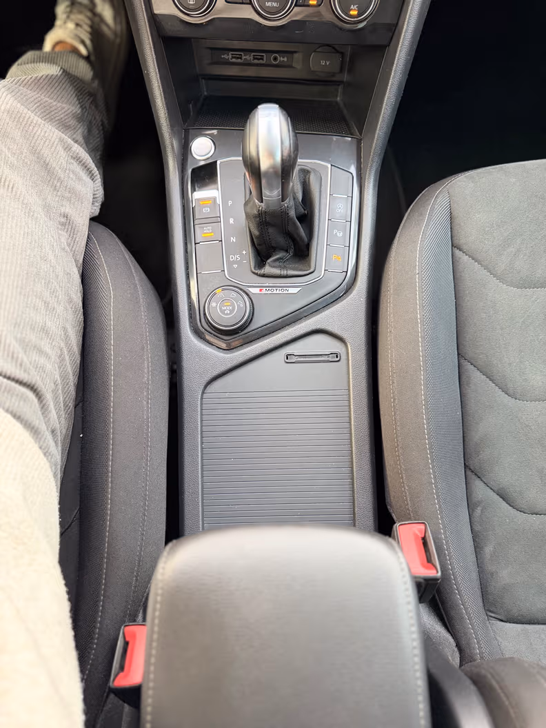 Volkswagen Tiguan - 21