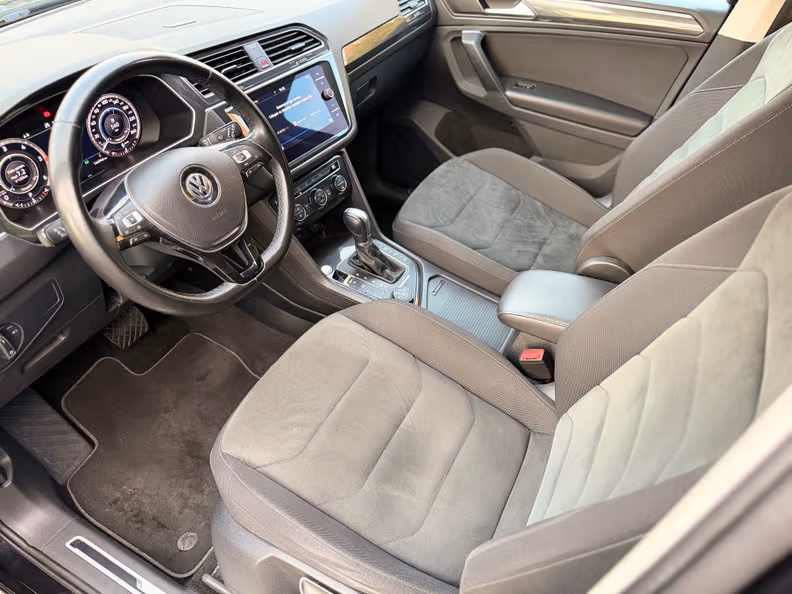 Volkswagen Tiguan - 14