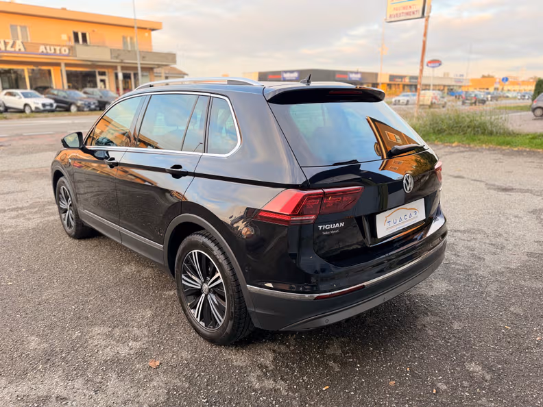 Volkswagen Tiguan - 3