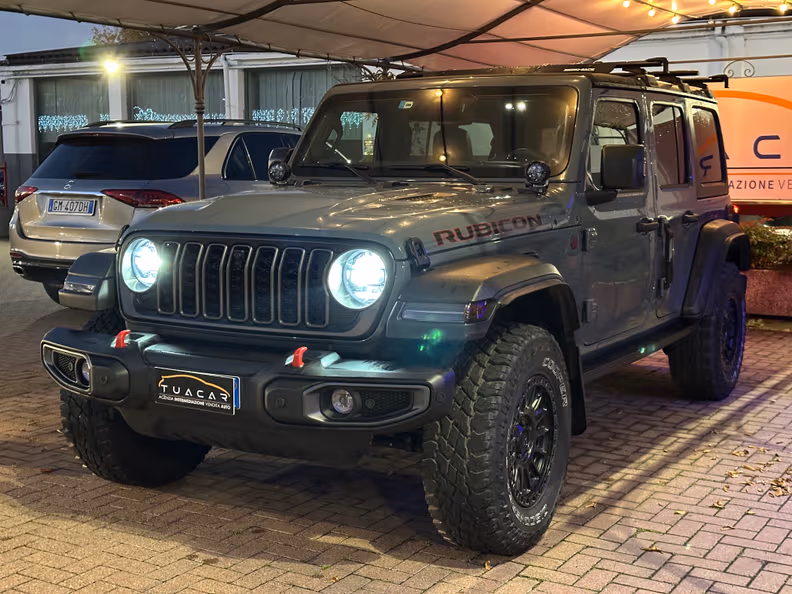 Jeep Wrangler - 1