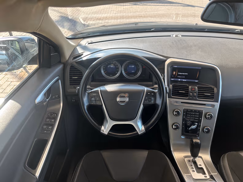 Volvo XC60 - 21