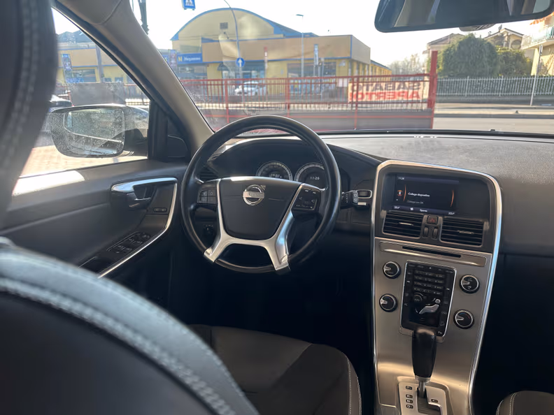 Volvo XC60 - 9