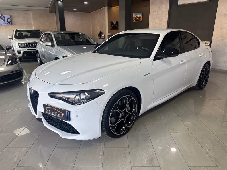 Alfa Romeo Giulia - 1