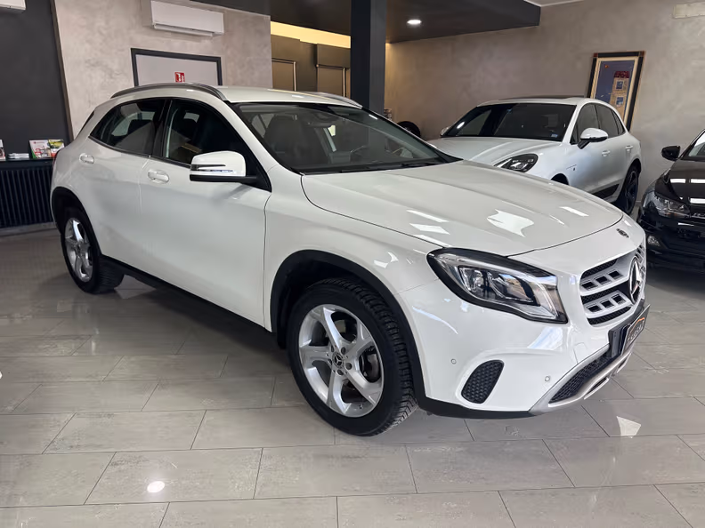 Mercedes-Benz GLA-Class - 5