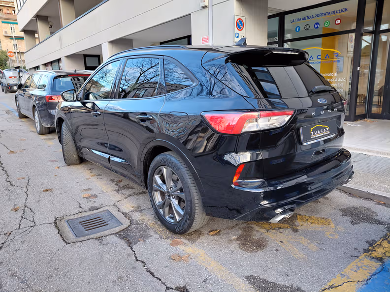 Ford Kuga - 5