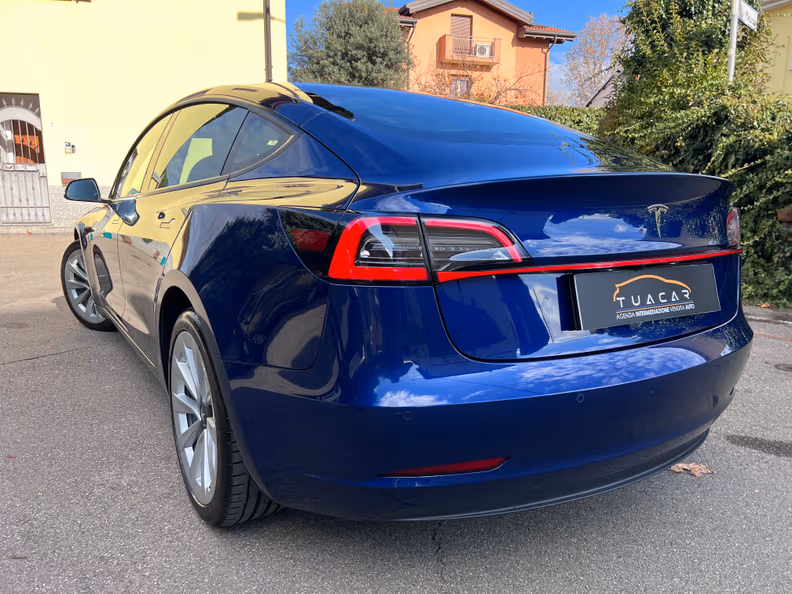 Tesla Model 3 - 57