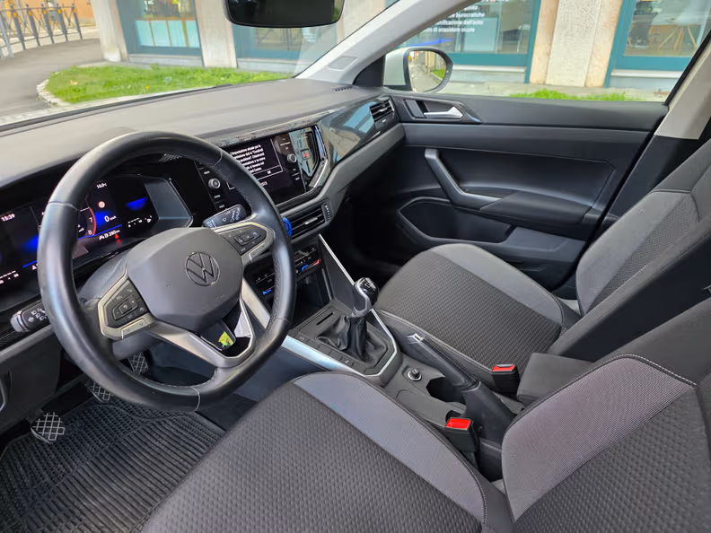 Volkswagen Taigo - 19