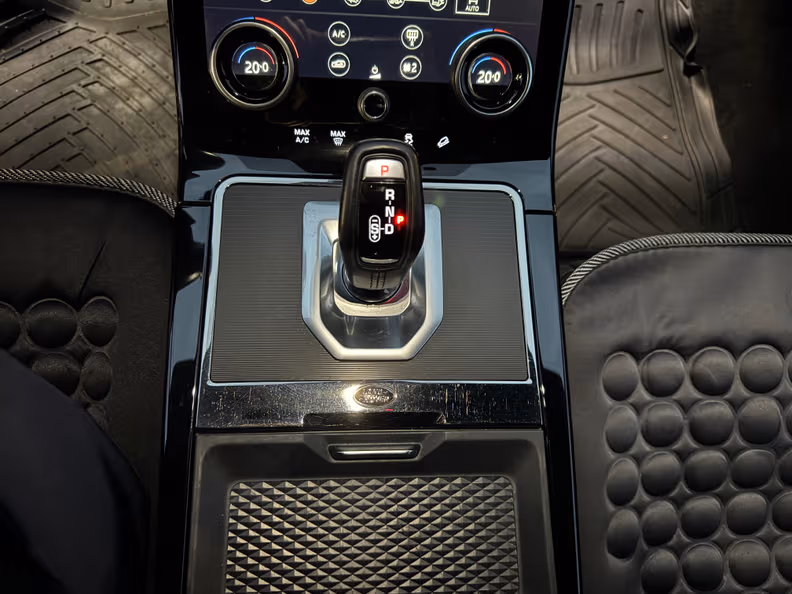 Land Rover Range Rover Evoque - 20