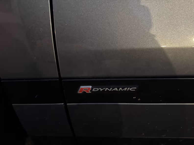 Land Rover Range Rover Evoque - 36