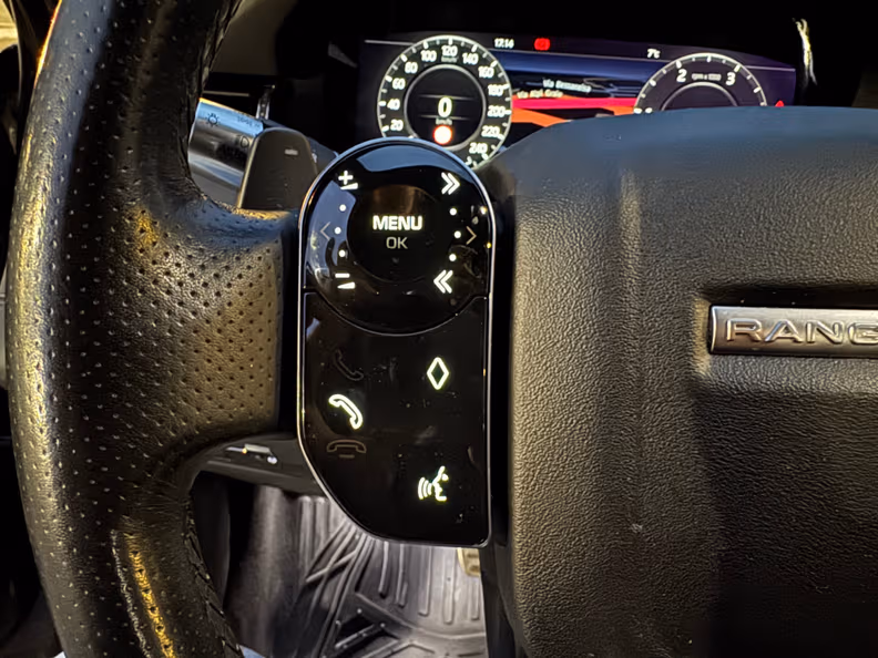 Land Rover Range Rover Evoque - 15