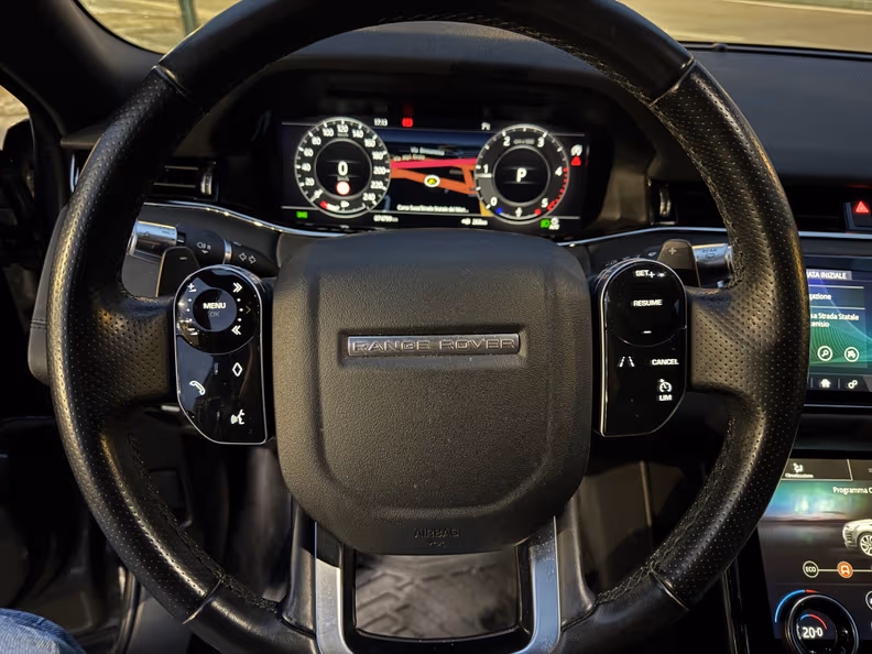 Land Rover Range Rover Evoque - 13