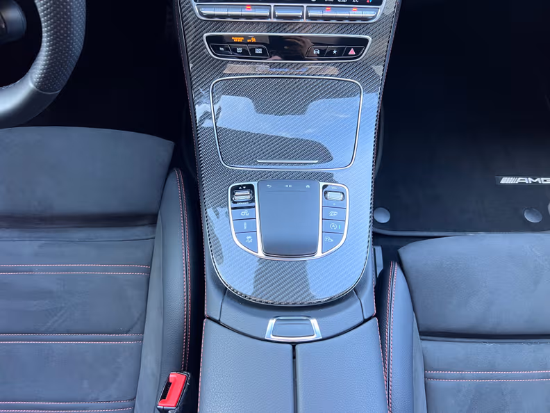 Mercedes-Benz E-Class - 25