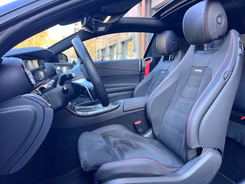 Mercedes-Benz E-Class - 12